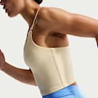 Débardeur de sport Nike avec brassière intégrée rembourrée à maintien léger pour femme