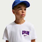 Chelsea F.C. Older Kids' Nike Football T-Shirt