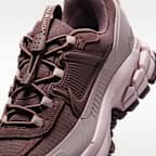 Tenis acondicionados para el invierno para mujer Nike Zoom Vomero Roam
