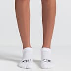 Calcetines al tobillo NikeSKIMS Dri-FIT para mujer (3 pares)