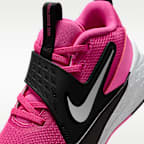 Nike Team Hustle D 12 Little Kids' Shoes