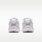 Tenis con detalles reflejantes para mujer Nike V5 RNR