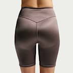 NikeSKIMS Satin Shine Women's Mid-Rise 18cm (approx.) Bonded Biker Shorts