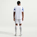 Replika pánských domácích fotbalových kraťasů Nike Dri-FIT Finsko Stadium 2026