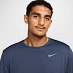 Playera de correr de manga corta Dri-FIT para hombre Nike Miler