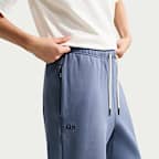 Pants de básquetbol con dobladillo abierto Dri-FIT para mujer Caitlin Standard Issue