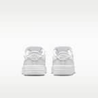 Tenis para bebé e infantil NOCTA Force 1 Low EasyOn