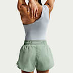 Shorts Dri-FIT de tiro alto de 13 cm con forro de ropa interior para mujer Nike One