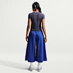 Playera slim mod-cropped para mujer Nike Sportswear Chill Knit