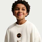 Sweat oversize à col ras-du-cou Nike Football Kylian Mbappé Club Fleece pour pré-ado
