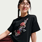 Nike Sportswear Big Kids' (Girls') T-Shirt