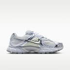Nike V5 RNR Women's Shoes with Reflective Accents