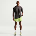 Nike Stride Dri-FIT 2-in-1-Laufshorts für Herren (ca. 18 cm)