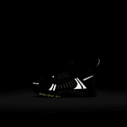 Tenis para bebé e infantil Nike Vomero 5