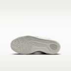 コービー 9 LOW EM ジュニア バスケットボールシューズ