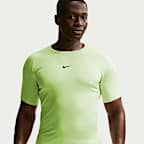 Playera de fitness ajustada de manga corta Dri-FIT para hombre Nike Pro