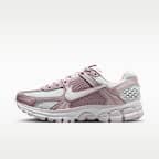 Nike Zoom Vomero 5 Women's Shoes with Reflective Design Accents