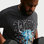 Nike Men's T-Shirt