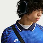 Nike Premier Men's Dri-FIT Long-Sleeve Soccer Jersey