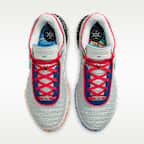 LeBron XX EP Basketball Shoes