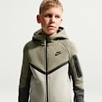 Nike Sportswear Tech Fleece Older Kids' Full-Zip Hoodie