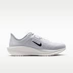 Nike Quest 6 Straßenlaufschuh (Damen)