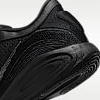 G.T. Hustle Academy EP Basketball Shoes