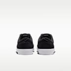 Nike Charge Wildlederschuh (Herren)