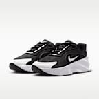 Nike Aura Edge Women's Shoes