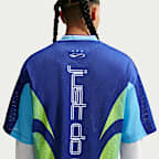 Nike Sportswear File Tişört