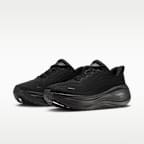 รองเท้าวิ่งโร้ดรันนิ่งผู้ชาย Nike Vomero Plus