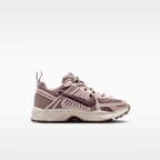 Nike Vomero 5 Little Kids' Shoes with Reflective Accents