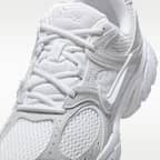Nike V5 RNR Women's Shoes with Reflective Accents