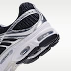 รองเท้าผู้ชาย Nike Air Max Moto 2K