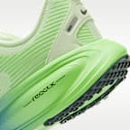 Nike Vomero 18 Older Kids' Road Running Shoes