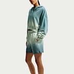 Nike Sportswear Phoenix Fleece Women's Mid-Rise Shorts