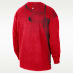 Chicago Bulls Essential Anthem Men's Long-Sleeve Basketball T-Shirt