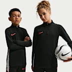 Nike Academy Older Kids' Dri-FIT Long-Sleeve 1/4-Zip Football Drill Top