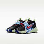 Tenis de básquetbol para niños grandes Nike Team Hustle D 12