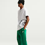 Pants de tejido Fleece cepillado con puños para hombre Nike Club