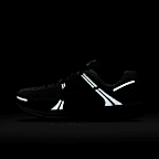 Nike Zoom Vomero 5 Men's Shoes