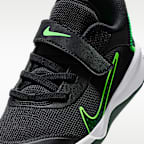 Nike Omni Multi-Court Little Kids' Shoes