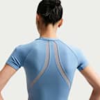 Nike ユニバーサ ウィメンズ Dri-FIT ショートスリーブ トップス