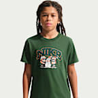 Nike Sportswear Older Kids' T-Shirt