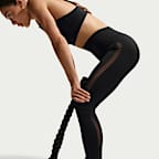 Nike Universa Women's 7/8 Leggings