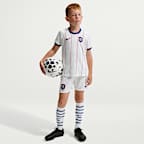 Chelsea F.C. 2026/27 Stadium Third Younger Kids' Nike Football Replica 3-Piece Kit