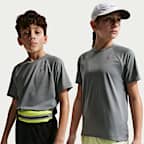 Camiseta de manga corta Nike Stride Dri-FIT - Niño/a
