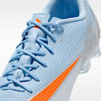 รองเท้าสตั๊ดฟุตบอลไม่หุ้มข้อสำหรับหลายพื้นผิว Nike United Mercurial Vapor 17 Academy