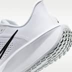 Nike Quest 6 Men's Road Running Shoes