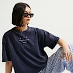 Nike Sportswear Classic 女款寬版 T 恤